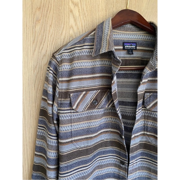 Patagonia Mens Organic Cotton Blue, Gray, Brown Casual Fall Button Down Sz Small - Picture 8 of 9